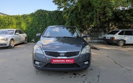 KIA cee'd I рестайлинг, 2010 год, 620 000 рублей, 2 фотография
