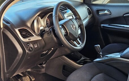 Dodge Journey I, 2019 год, 1 290 000 рублей, 8 фотография