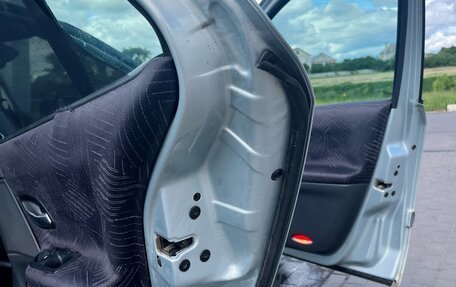 Renault Laguna II, 2002 год, 260 000 рублей, 7 фотография