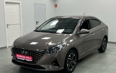 Hyundai Solaris II рестайлинг, 2022 год, 1 820 000 рублей, 1 фотография