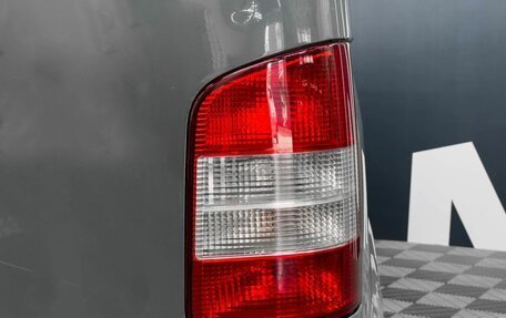 Volkswagen Caravelle T5, 2013 год, 1 399 900 рублей, 12 фотография
