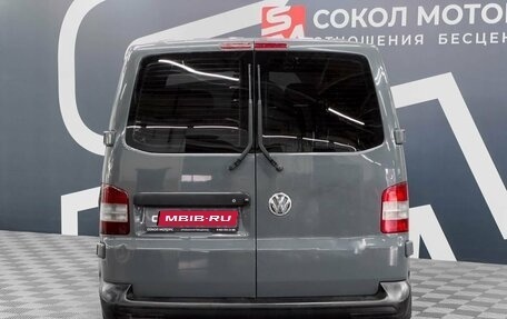 Volkswagen Caravelle T5, 2013 год, 1 399 900 рублей, 5 фотография