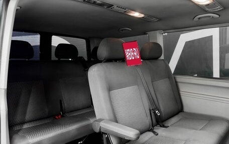 Volkswagen Caravelle T5, 2013 год, 1 399 900 рублей, 14 фотография