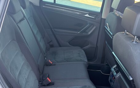 Volkswagen Tiguan II, 2017 год, 2 199 000 рублей, 11 фотография