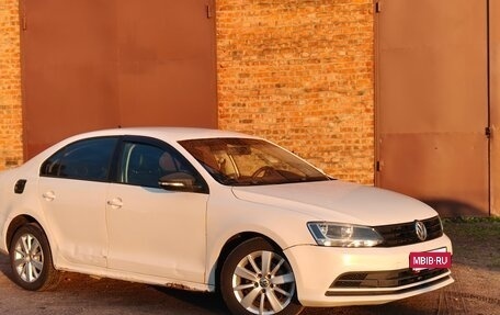 Volkswagen Jetta VI, 2015 год, 650 000 рублей, 7 фотография