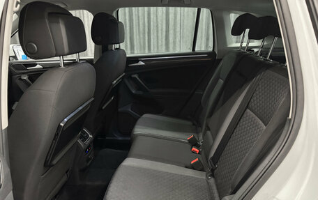 Volkswagen Tiguan II, 2016 год, 2 099 000 рублей, 11 фотография