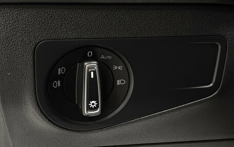 Volkswagen Tiguan II, 2016 год, 2 099 000 рублей, 14 фотография