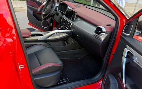 Geely Coolray I, 2023 год, 1 900 000 рублей, 13 фотография
