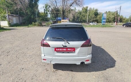 Nissan Wingroad III, 2000 год, 220 000 рублей, 2 фотография