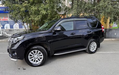 Toyota Land Cruiser Prado 150 рестайлинг 2, 2016 год, 4 350 000 рублей, 3 фотография