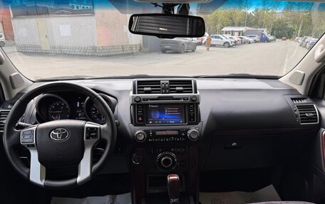 Toyota Land Cruiser Prado 150 рестайлинг 2, 2016 год, 4 350 000 рублей, 13 фотография