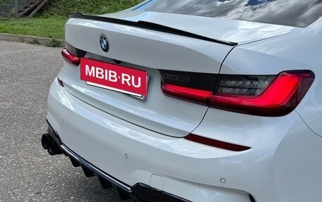 BMW 3 серия, 2019 год, 3 900 000 рублей, 14 фотография