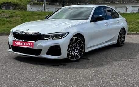 BMW 3 серия, 2019 год, 3 900 000 рублей, 8 фотография
