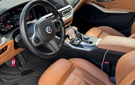 BMW 3 серия, 2019 год, 3 900 000 рублей, 29 фотография