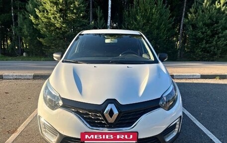 Renault Kaptur I рестайлинг, 2018 год, 1 450 000 рублей, 2 фотография