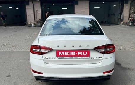Skoda Octavia, 2022 год, 2 100 000 рублей, 3 фотография