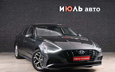 Hyundai Sonata VIII, 2021 год, 2 100 000 рублей, 2 фотография