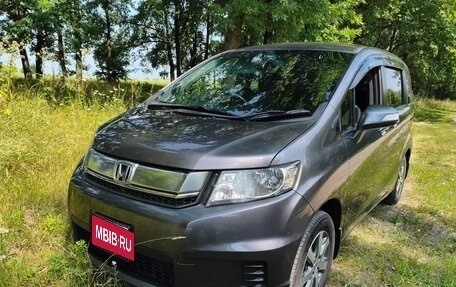 Honda Freed I, 2015 год, 1 585 000 рублей, 1 фотография
