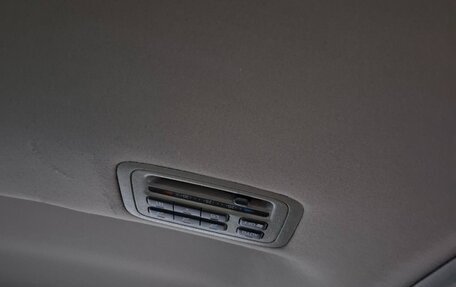 Toyota Land Cruiser 100 рестайлинг 2, 2006 год, 4 700 000 рублей, 15 фотография