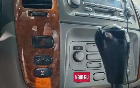 Toyota Land Cruiser 100 рестайлинг 2, 2006 год, 4 700 000 рублей, 13 фотография