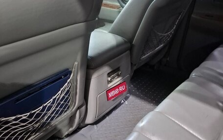 Toyota Land Cruiser 100 рестайлинг 2, 2006 год, 4 700 000 рублей, 16 фотография