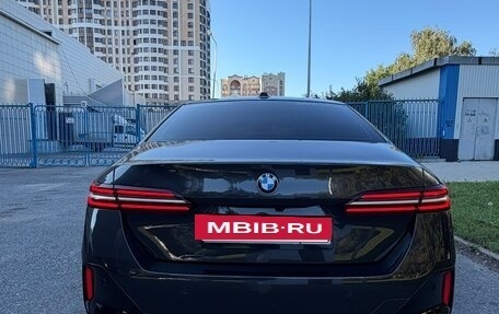 BMW 5 серия, 2023 год, 7 800 000 рублей, 9 фотография