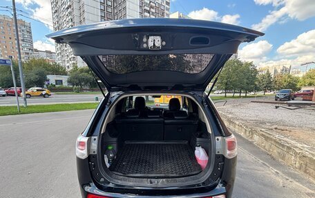 Mitsubishi Outlander III рестайлинг 3, 2013 год, 900 000 рублей, 11 фотография