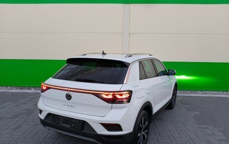 Volkswagen T-Roc I, 2026 год, 2 300 000 рублей, 4 фотография