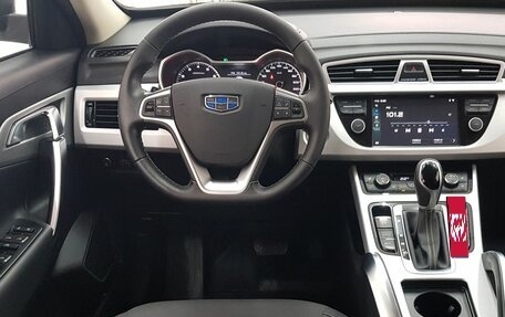 Geely Atlas I, 2018 год, 1 699 000 рублей, 6 фотография