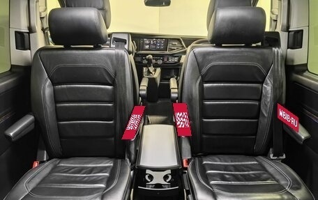 Volkswagen Multivan T6 рестайлинг, 2020 год, 6 399 000 рублей, 16 фотография