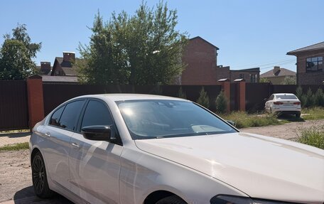 BMW 5 серия, 2019 год, 3 000 000 рублей, 3 фотография