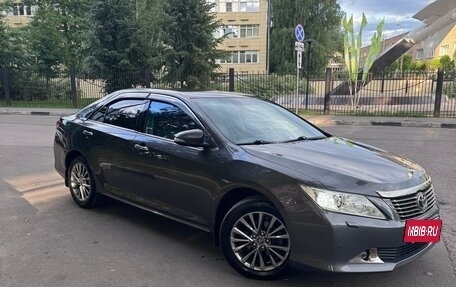 Toyota Camry, 2013 год, 1 715 000 рублей, 3 фотография