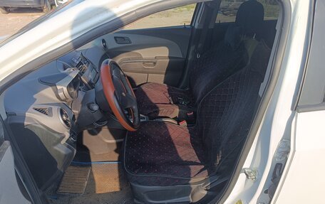 Chevrolet Aveo III, 2013 год, 280 000 рублей, 13 фотография