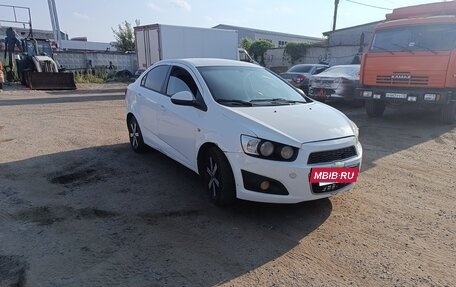 Chevrolet Aveo III, 2013 год, 280 000 рублей, 2 фотография