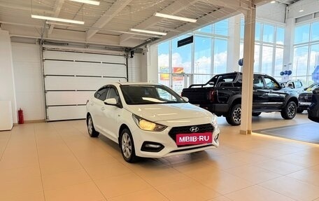Hyundai Solaris II рестайлинг, 2017 год, 1 279 000 рублей, 8 фотография