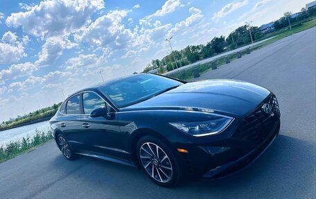 Hyundai Sonata VIII, 2021 год, 2 640 000 рублей, 2 фотография