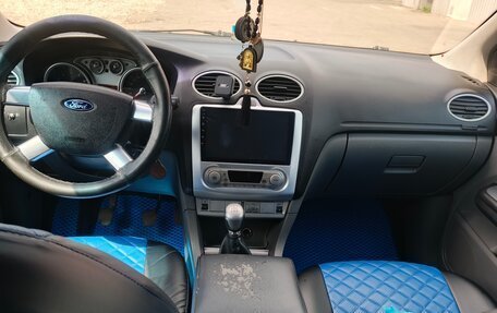 Ford Focus II рестайлинг, 2009 год, 535 000 рублей, 24 фотография