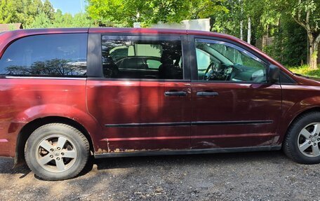 Chrysler Town & Country V рестайлинг, 2007 год, 730 000 рублей, 12 фотография