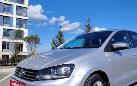 Volkswagen Polo VI (EU Market), 2017 год, 1 230 000 рублей, 2 фотография
