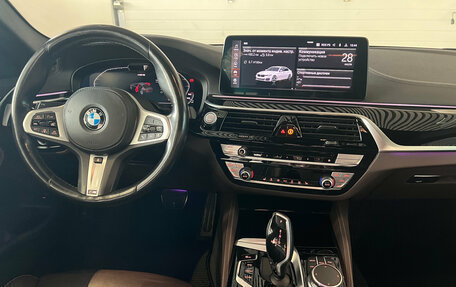 BMW 5 серия, 2021 год, 5 700 000 рублей, 9 фотография