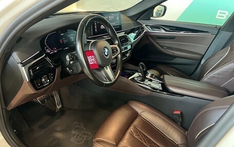 BMW 5 серия, 2021 год, 5 700 000 рублей, 17 фотография