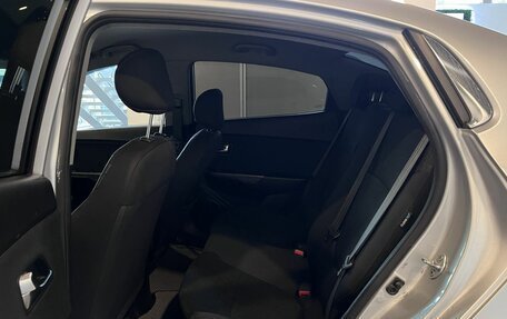 KIA Rio III рестайлинг, 2016 год, 940 000 рублей, 24 фотография