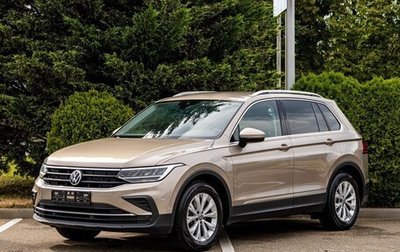 Volkswagen Tiguan II, 2021 год, 2 095 000 рублей, 1 фотография