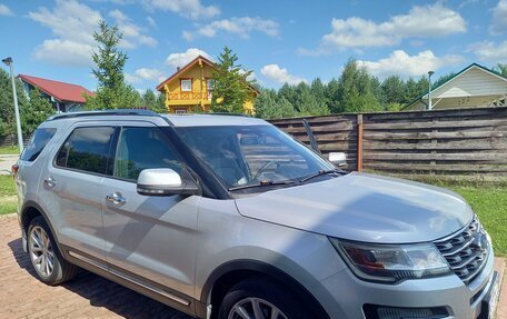 Ford Explorer VI, 2017 год, 2 900 000 рублей, 1 фотография