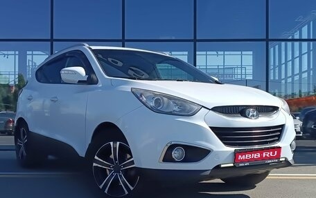 Hyundai ix35 I рестайлинг, 2010 год, 930 000 рублей, 1 фотография