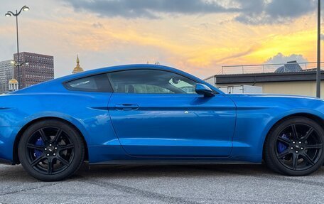 Ford Mustang VI рестайлинг, 2020 год, 2 950 000 рублей, 8 фотография