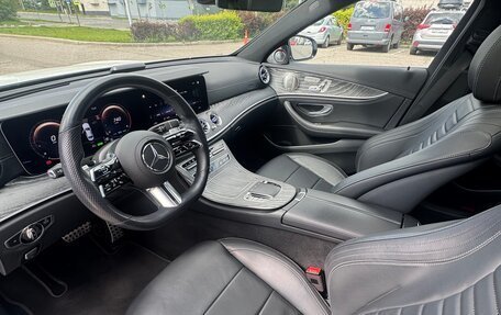 Mercedes-Benz E-Класс, 2021 год, 5 250 000 рублей, 7 фотография
