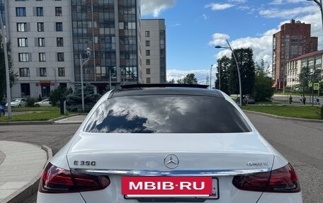 Mercedes-Benz E-Класс, 2021 год, 5 250 000 рублей, 5 фотография