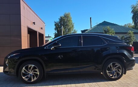 Lexus RX IV рестайлинг, 2017 год, 4 200 000 рублей, 4 фотография
