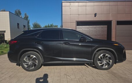Lexus RX IV рестайлинг, 2017 год, 4 200 000 рублей, 3 фотография